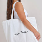 Weiße Team Bride Tragetasche 55cm x 72cm 2